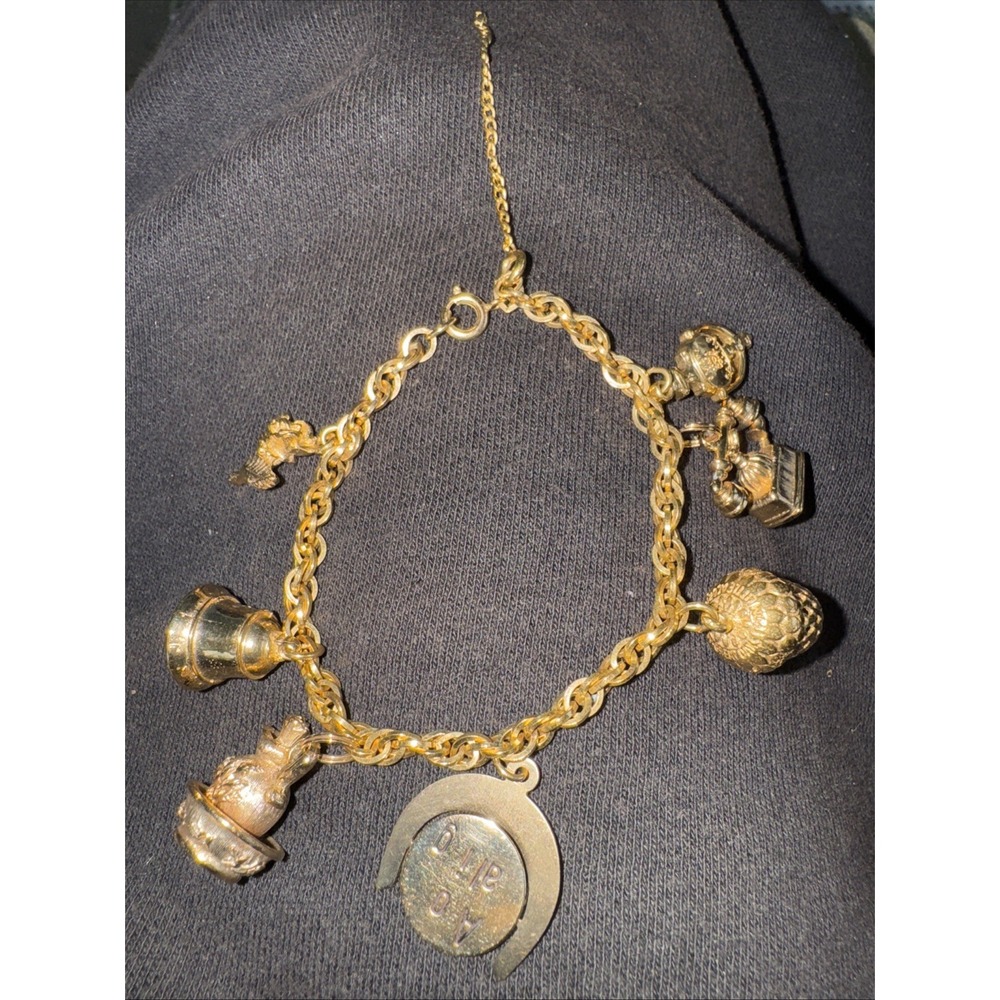 Vintage‎ 8" Avon Calling REWARD 7 CHARM BRACELET 10kGP ACORN, PHONE, BELL EUC